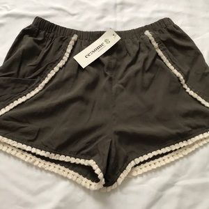EE:SOME BNWT shorts